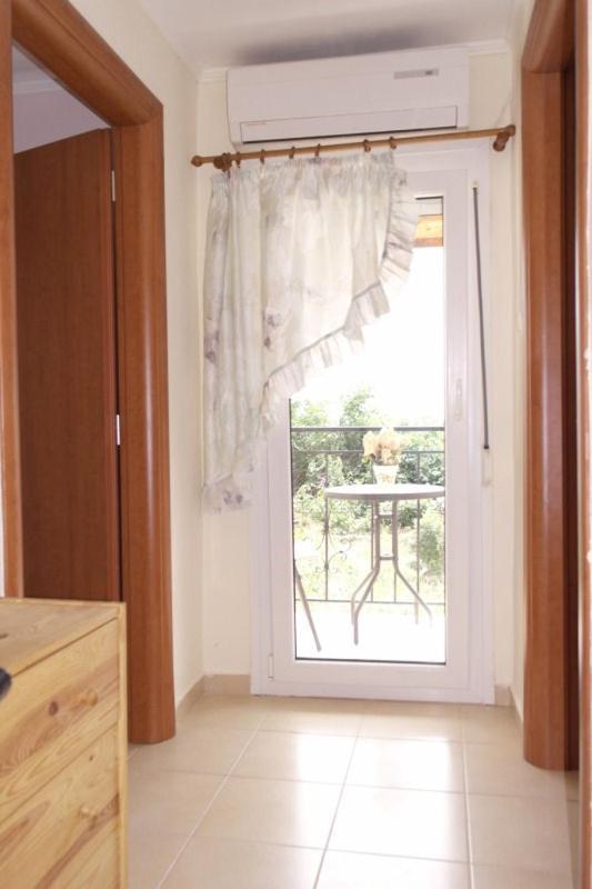 Celene Apartment Кавала Екстериор снимка